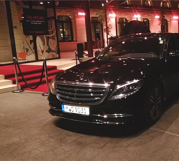 Roter Teppich - Chauffeur Service